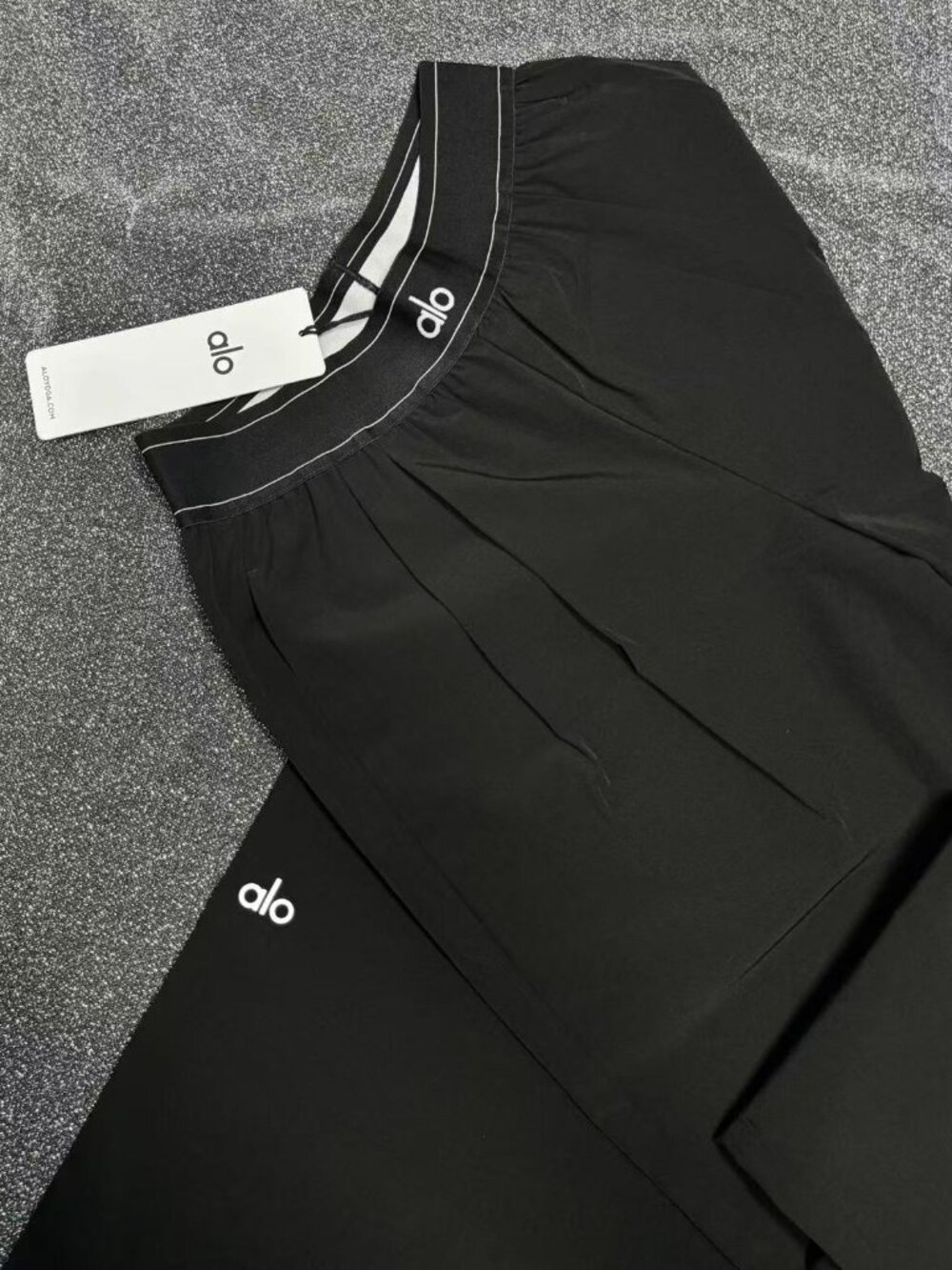 🆕Alo Yoga Suit Up Trouser Black (Regular) 30" Inseam Straight-leg trousers - Picture 4 of 12